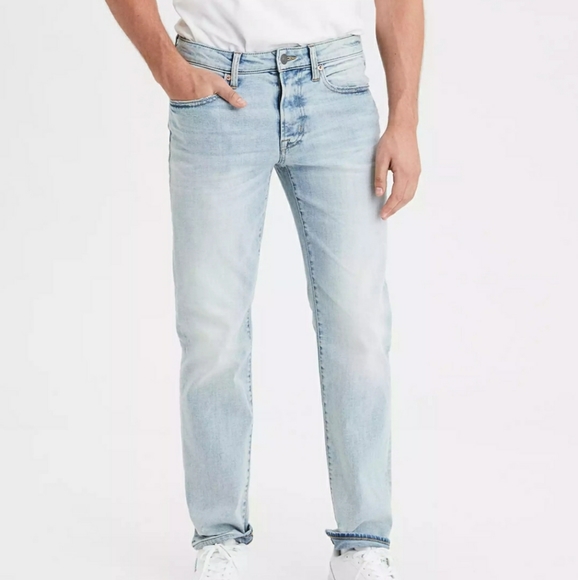 American Eagle Outfitters Other - SOLD on (M) American Eagle Original Straight